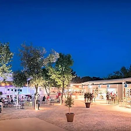 Mobilhome Victoria Lanterna Tatil parkı 4*