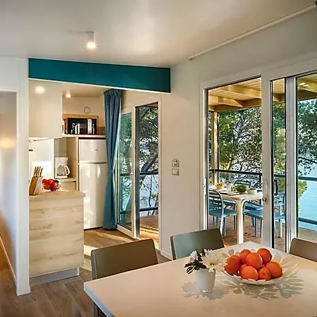 فندق Mobilhome Victoria Lanterna 4*