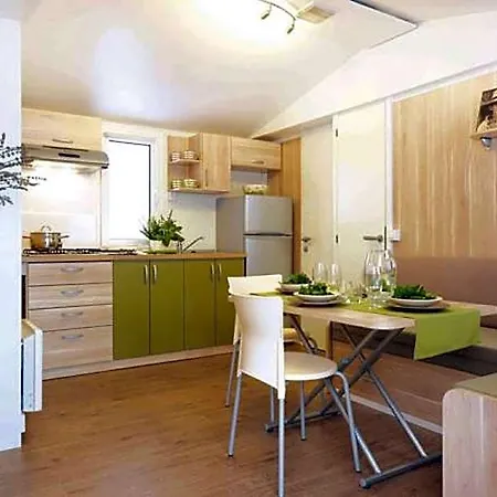 Mobilhome Victoria Lanterna Porec