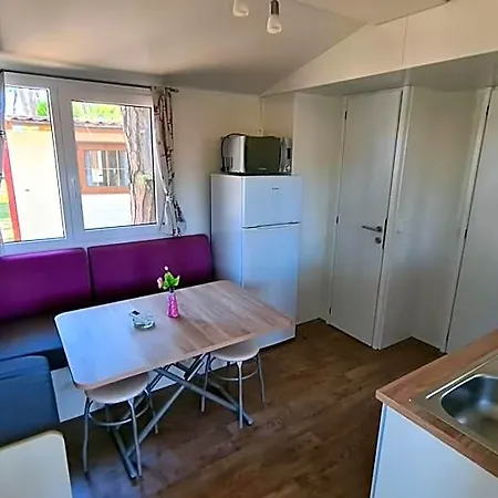 فندق Mobilhome Victoria Lanterna 4*
